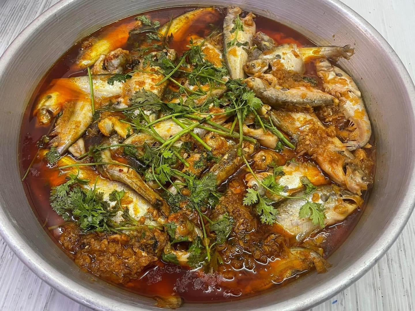 ငါးနုသန်းဆီပြန် (495g)