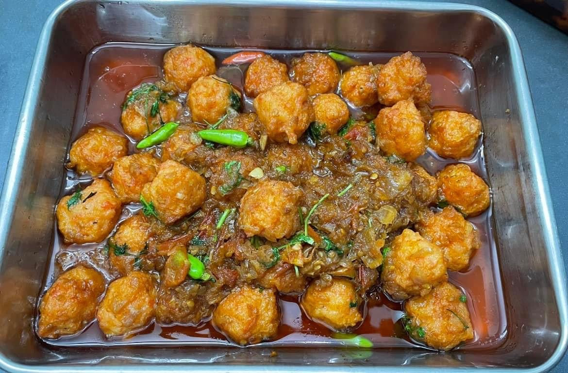 ပုဇွန်ငါးဆုတ်ဆီပြန် (170g)