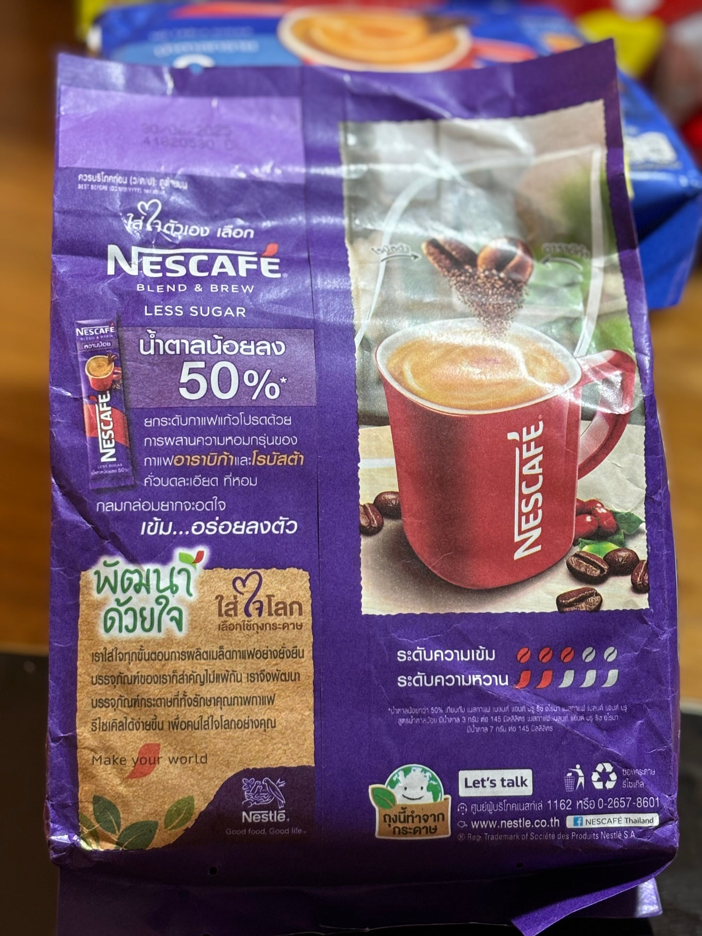 NESCAFE Blend & Brew Less Sugar