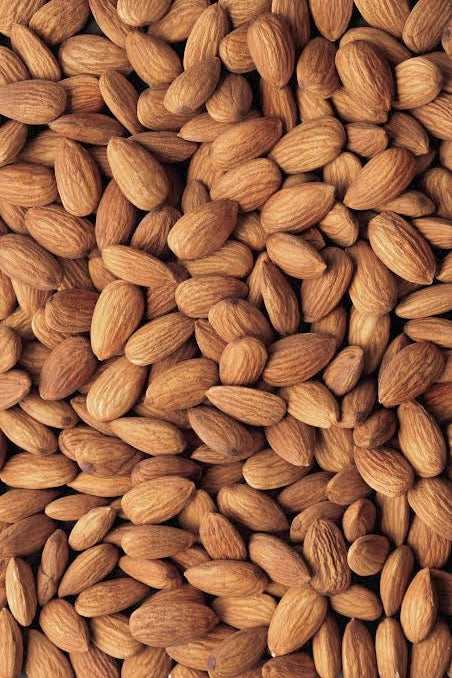 Almond Whole ဗာဒံစေ့ (100g)