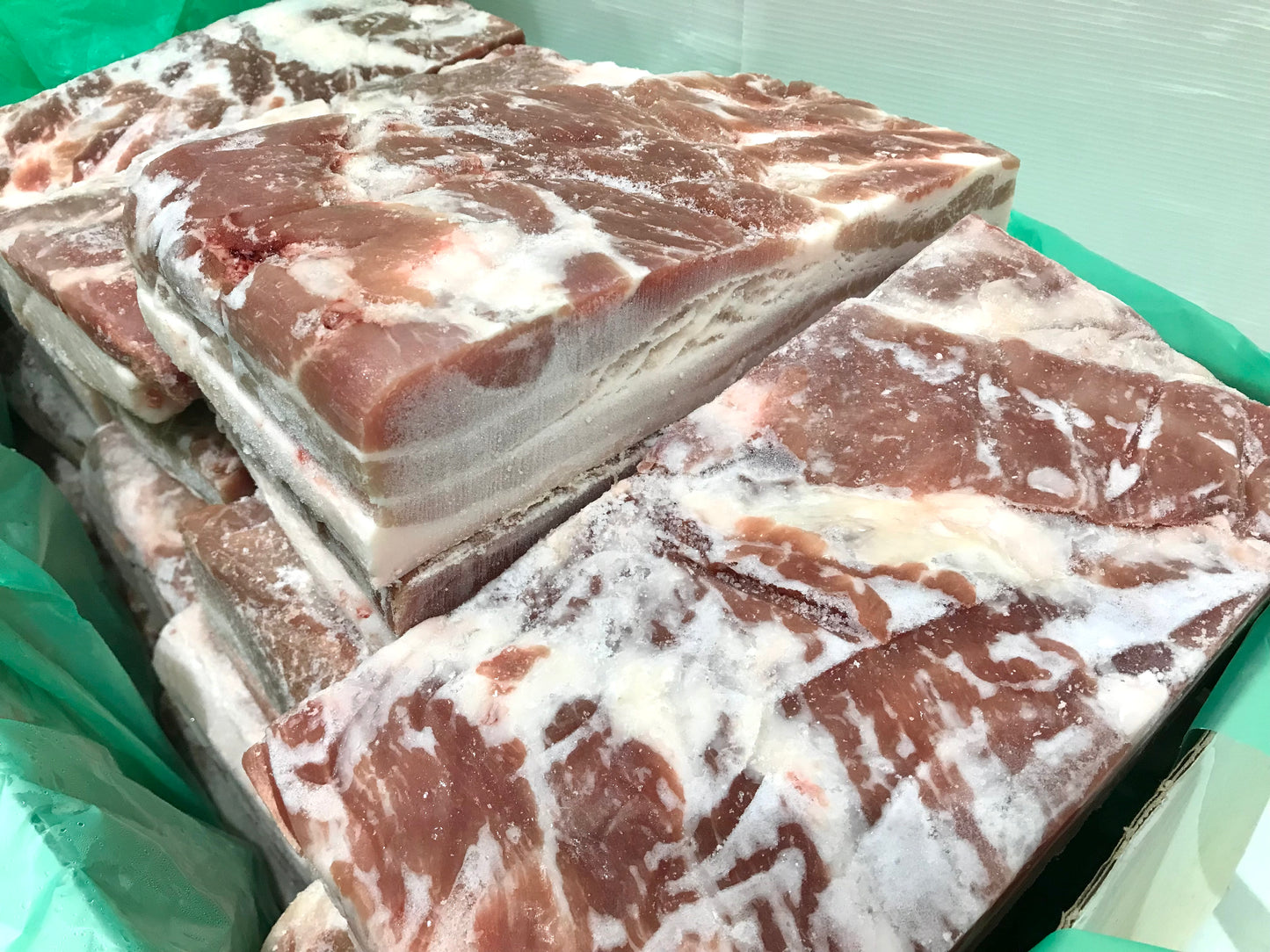 ဝက်သုံးထပ်သား Pork Belly
