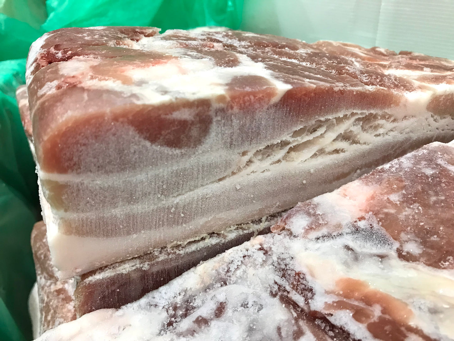 ဝက်သုံးထပ်သား Pork Belly