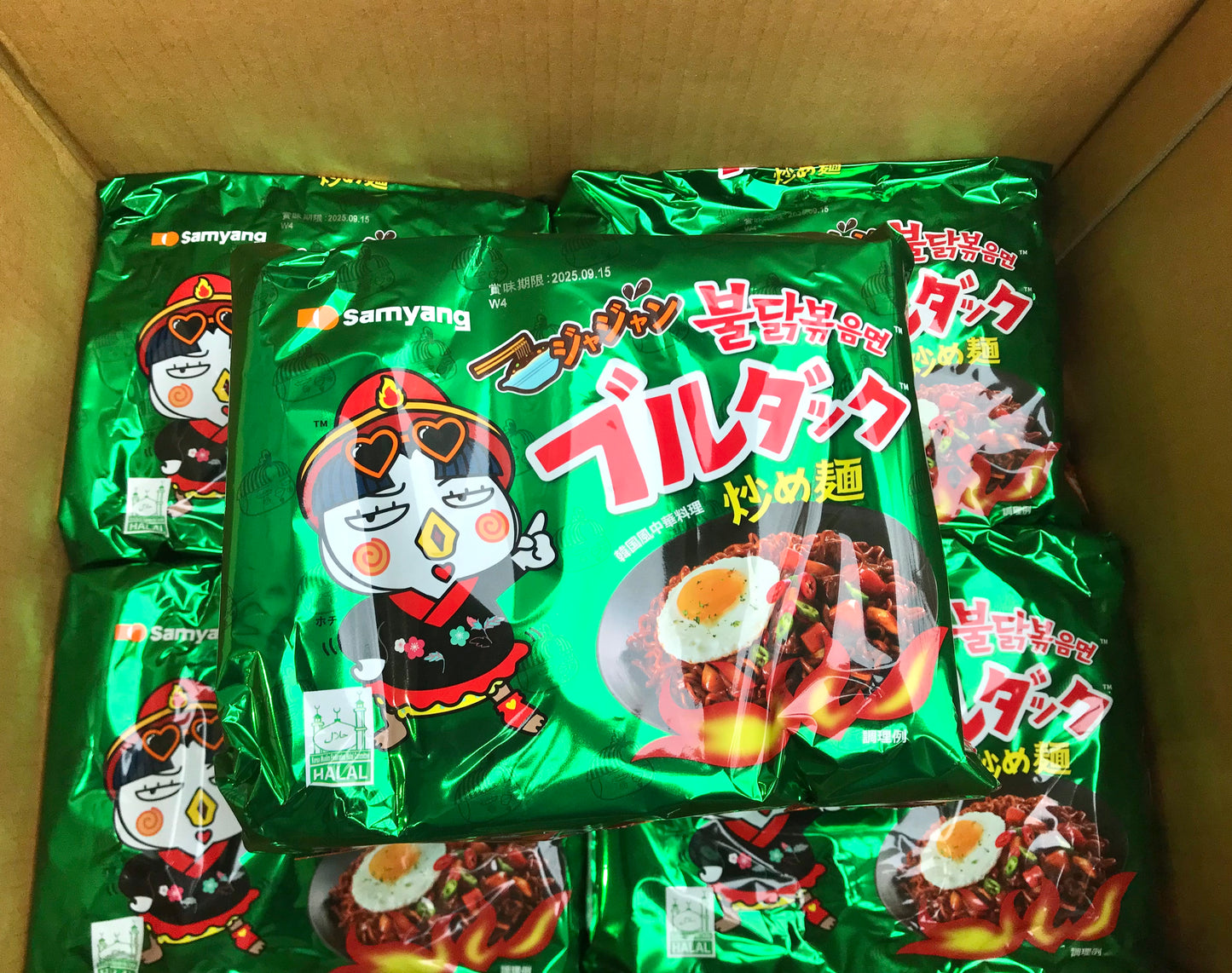 Samyang Buldak Jjajang Ramen (5個パック) အစိမ်းရောင်