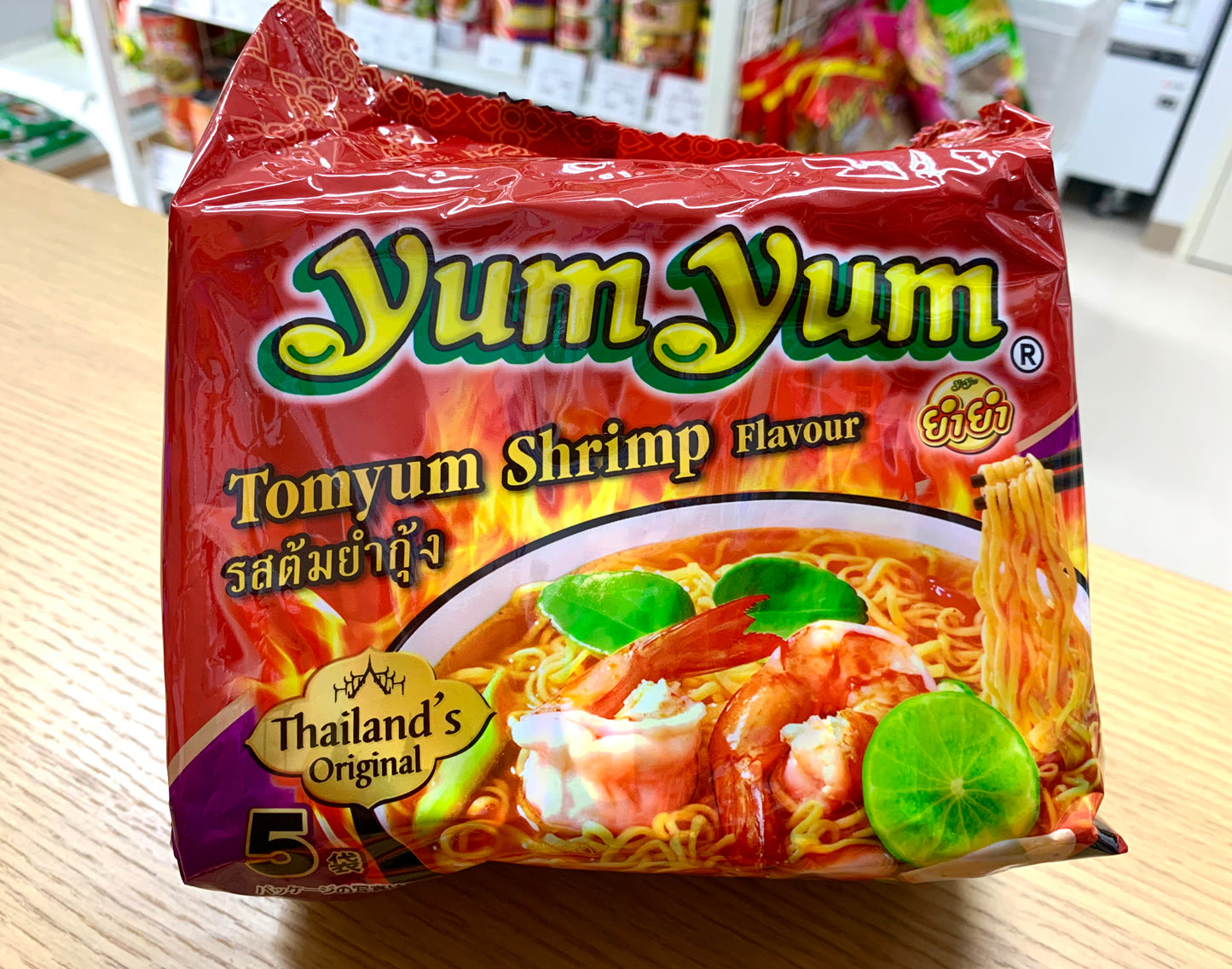YumYum Tom Yum Shrimp Flavor (5個パック)