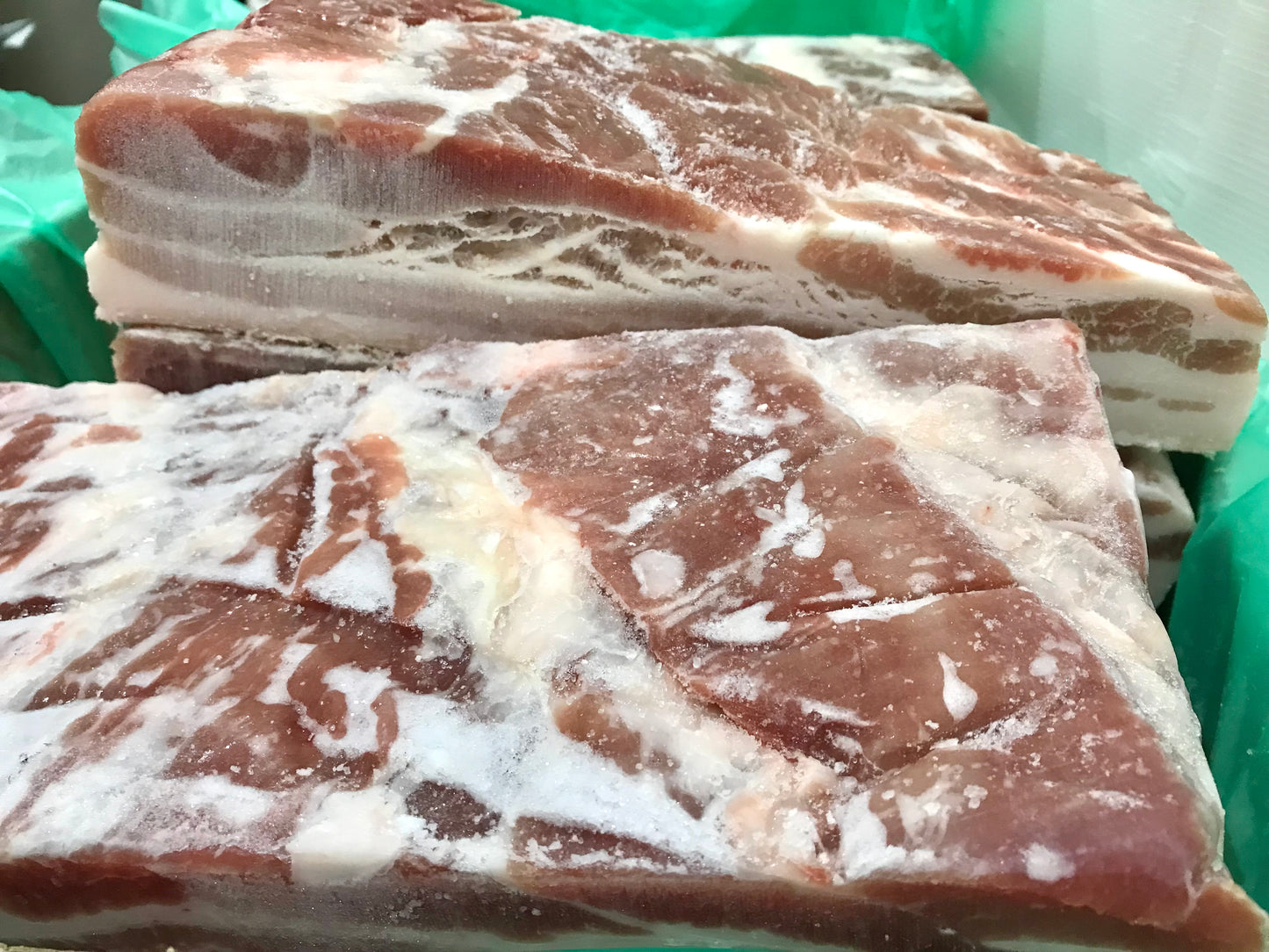 ဝက်သုံးထပ်သား Pork Belly