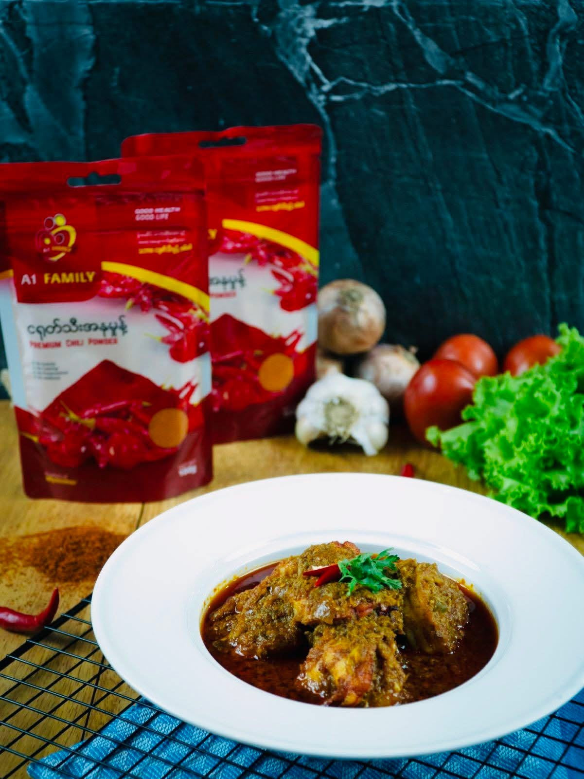 A1 FAMILY ငရုတ်သီးအနုမှုန့် (100g)