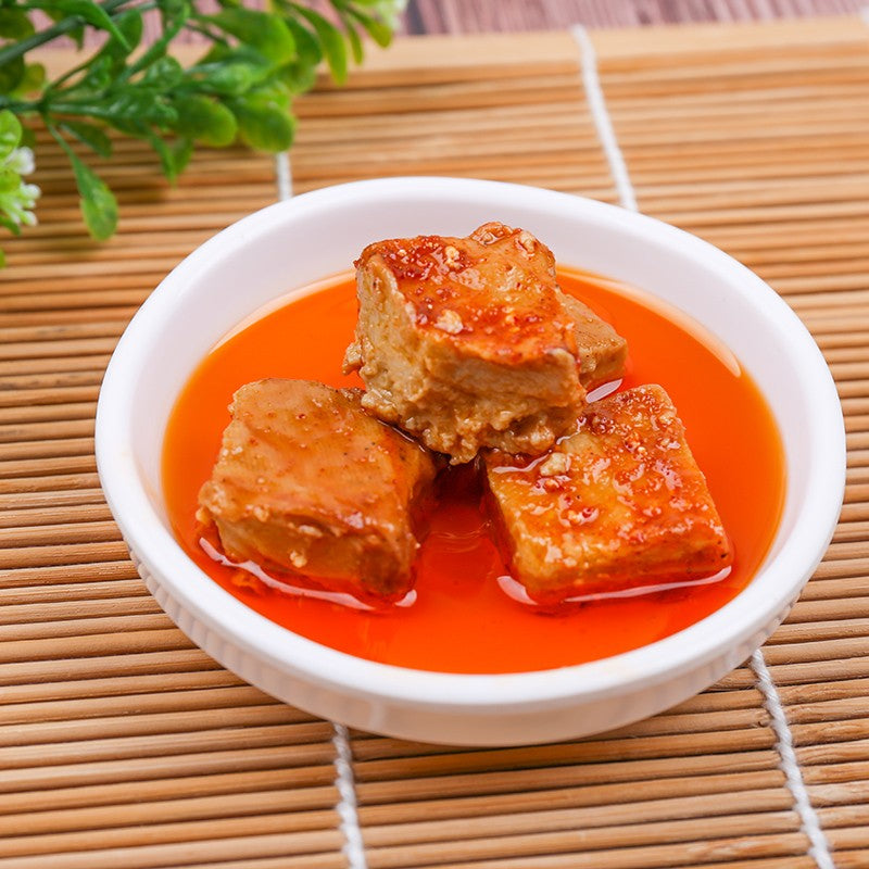 လောင်ကန်းမား ဆီတိုဟူး (Chili Oil Beancurd)