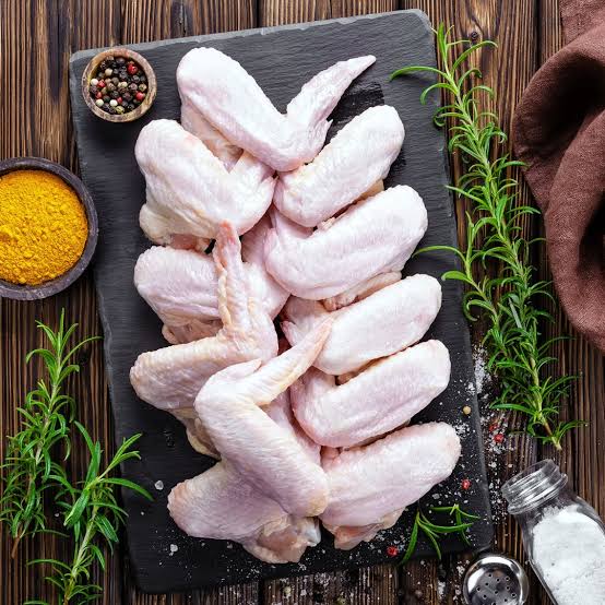 ကြက်တောင်ပံ Nat Chicken Wings (Halal) 900g