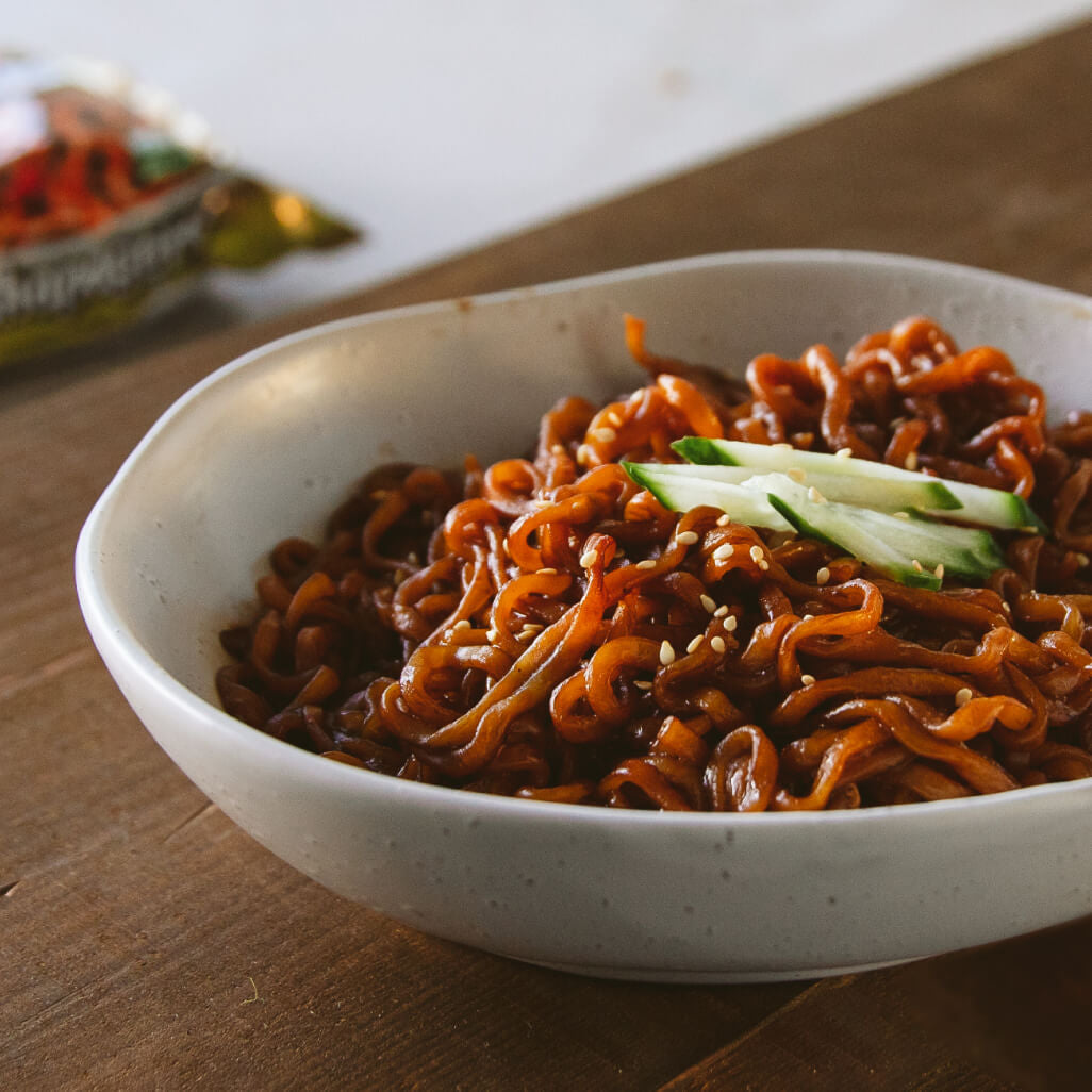 NongShim Chapagetti Noodle チャパゲティကိုးရီးယားပဲခေါက်ဆွဲ