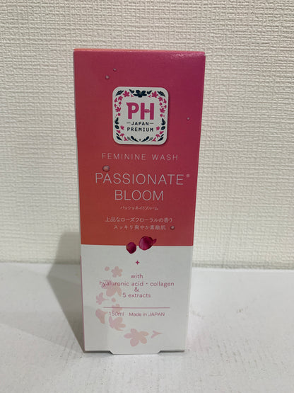 PH Feminine Wash Passionate Bloom (150ml)