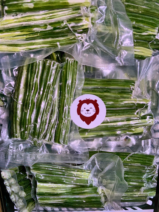 ဒန့်သလွန်သီး Moringa Drum Stick (200g)