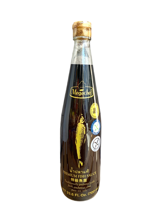 Megachef Premium Fish Sauce (700ml) ဘူးကြီး MC ナムパラー