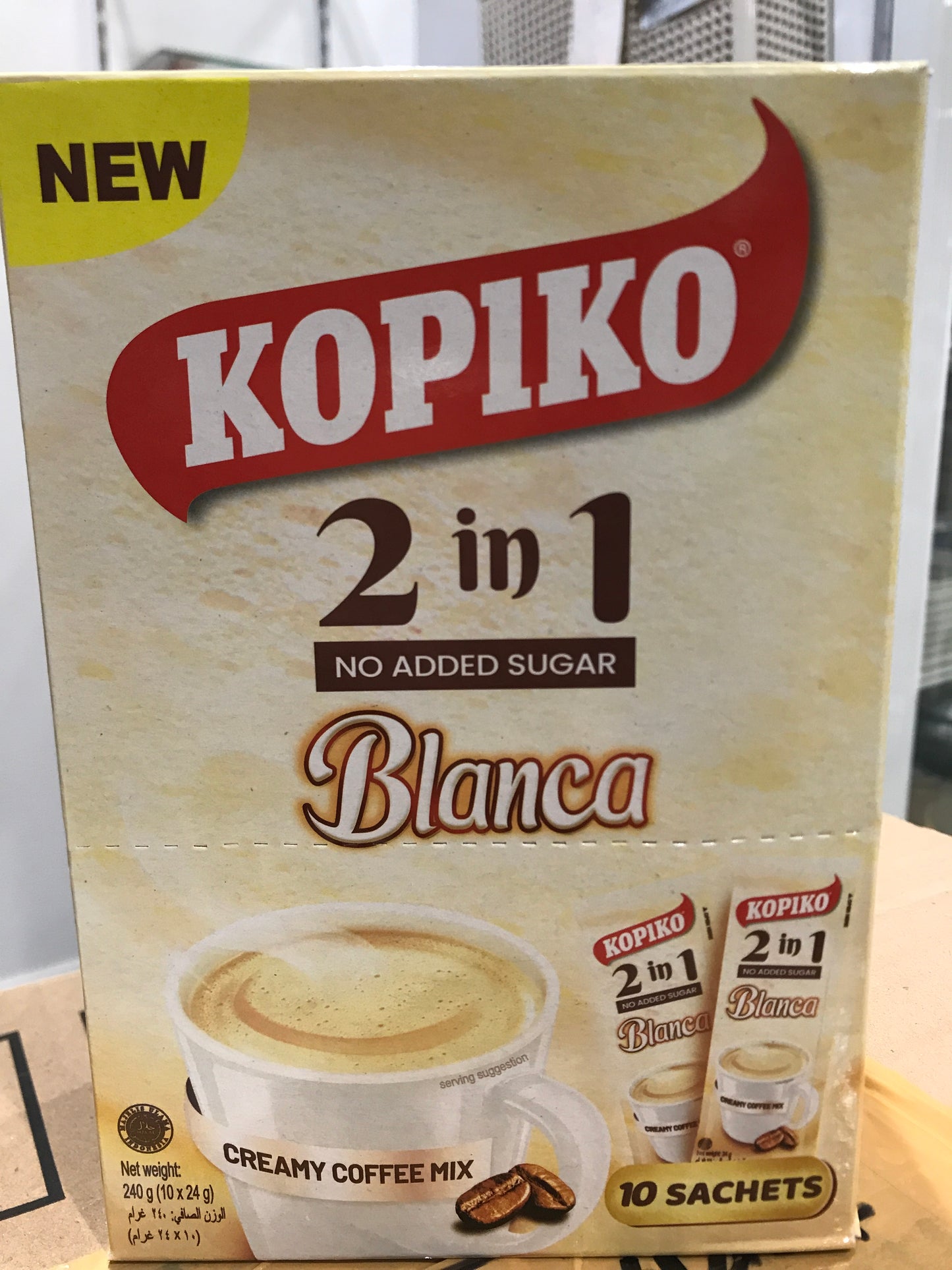 KOPIKO 2in1 Coffee Blanca (10 sachets)