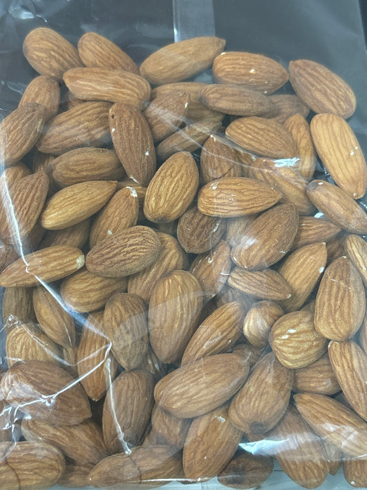 Almond Whole ဗာဒံစေ့ (100g)