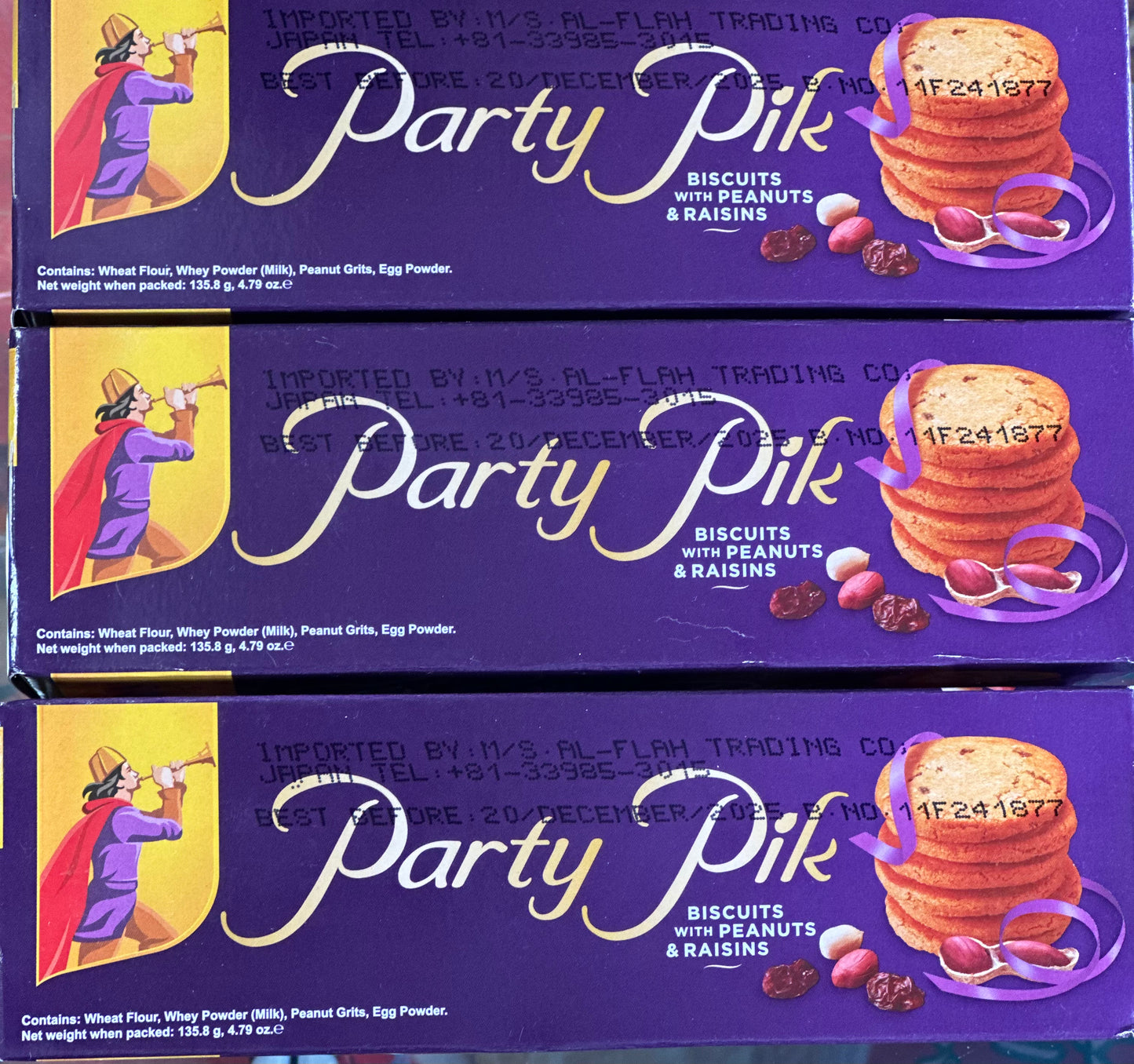 PARTY PIK Biscuits with Peanuts & Raisins