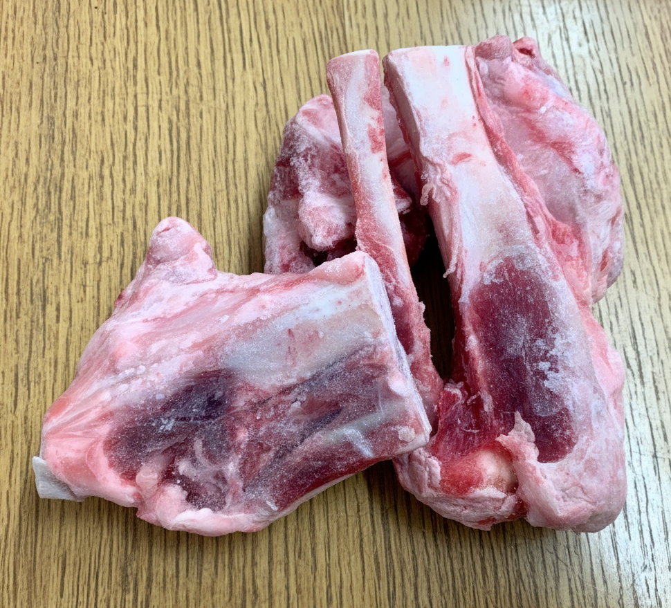 ဝက်ဒူးရိုး (1kg)