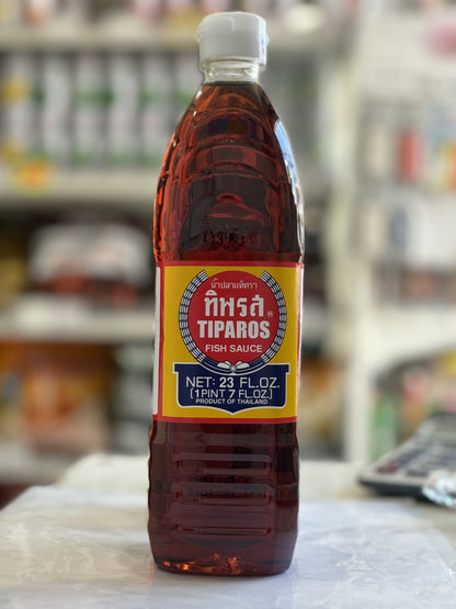 TIPAROS Fish Sauce ナンプラーティパロスフィッシュソース 700ml