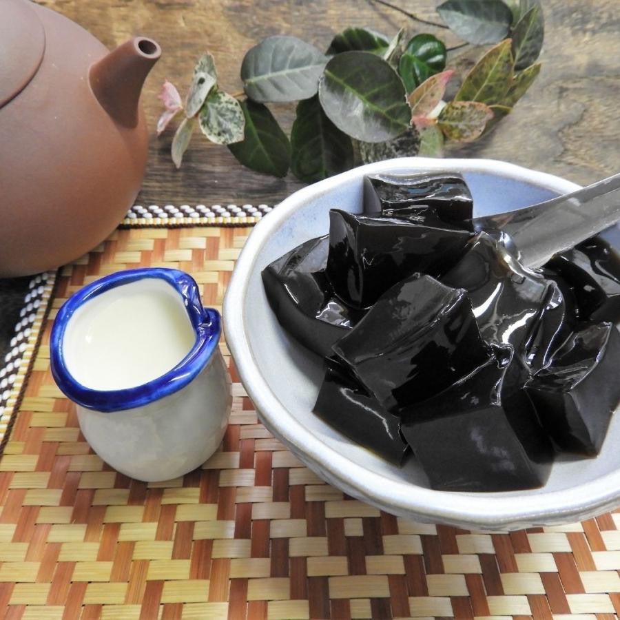 ကျောက်ကျောတုံး 仙草ゼリー Grass Jelly (540g)